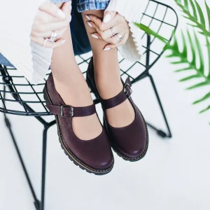 Burgundy Leather Women’s Mary Jane Flats